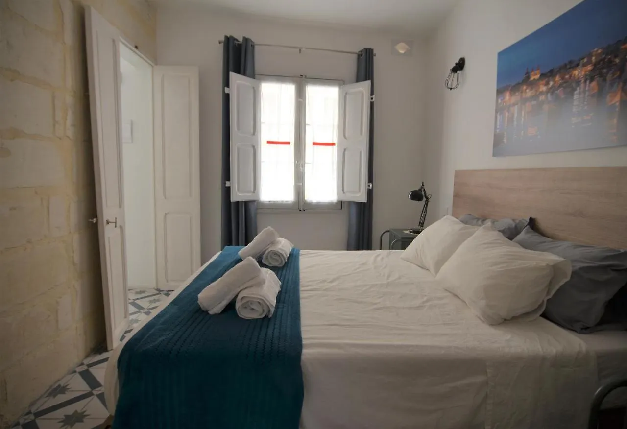 Гостевой дом Citta Cospicua Suites