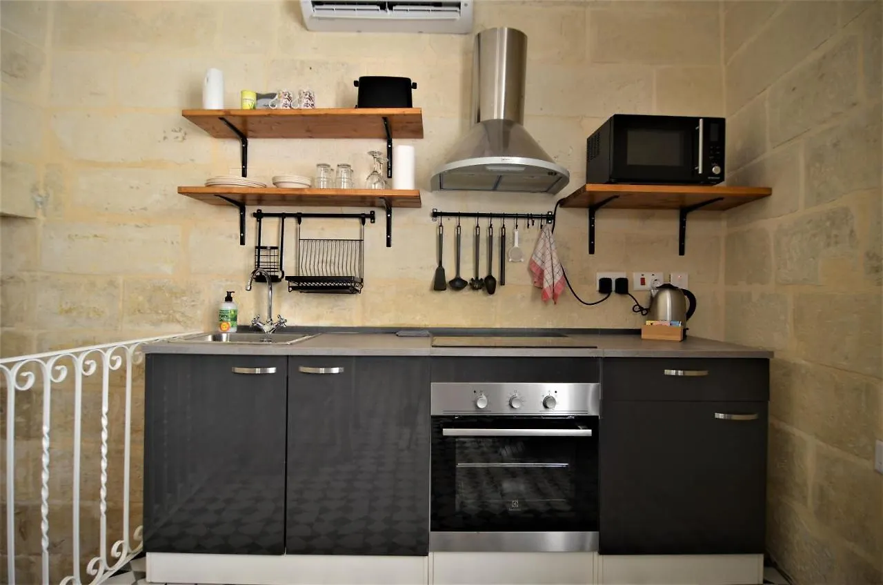 Citta Cospicua Suites